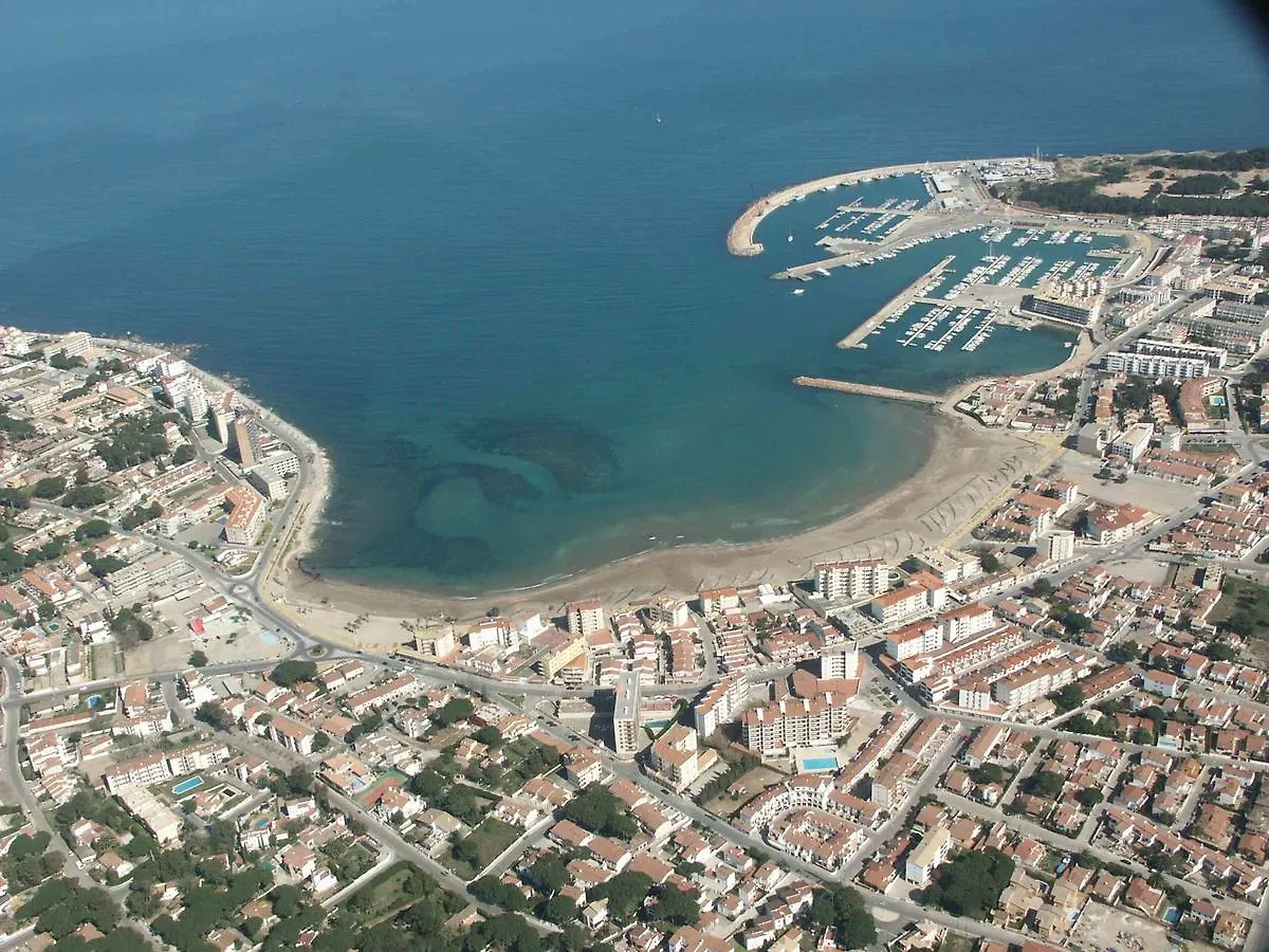 Apartamentos Santa Anna L' Escala 0*,  Španělsko